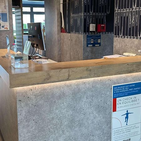 ibis budget Saint-Omer Centre Buitenkant foto